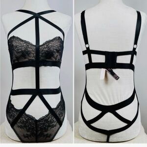 Victoria's Secret Elegant Black Lace Lingerie